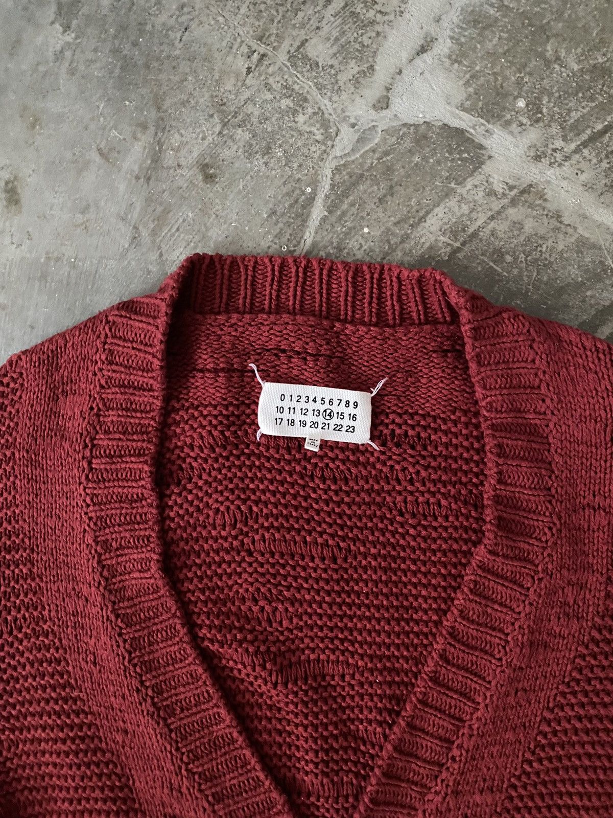 Maison Margiela Maison Margiela Red Cardigan Our Legacy Acne Studios Kapital Size US XL / EU 56 / 4 - 2 Thumbnail