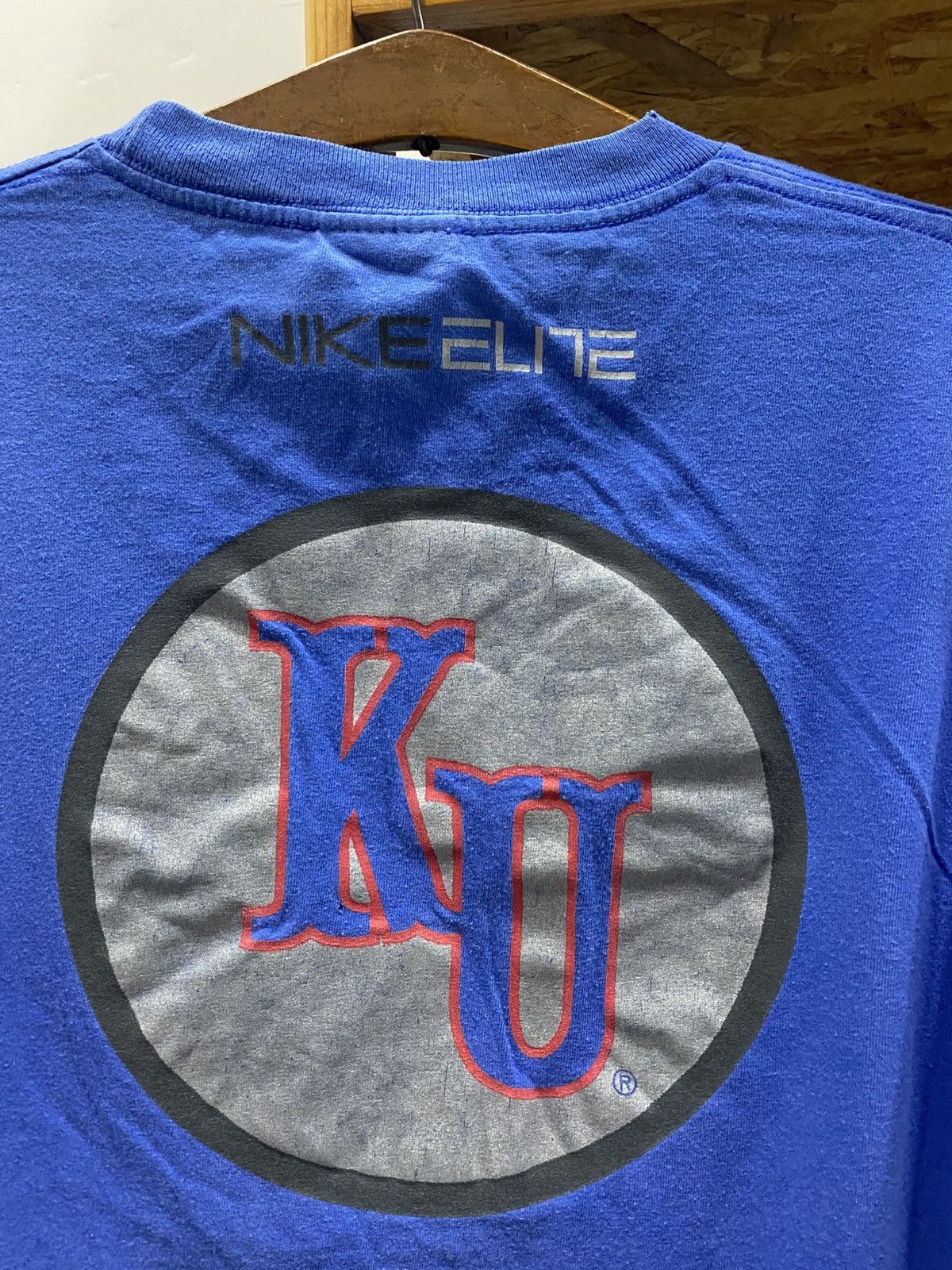 Nike NIKE ELITE TSHIRT Size US M / EU 48-50 / 2 - 8 Thumbnail