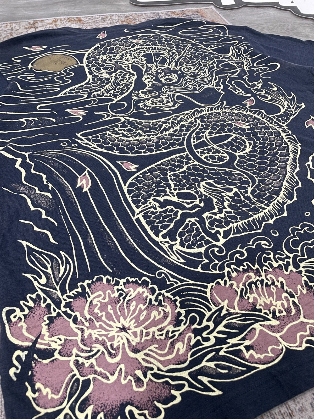 Other Graphic SUKAJAN tee STRANGE HAVEN full print Size US L / EU 52-54 / 3 - 2 Thumbnail