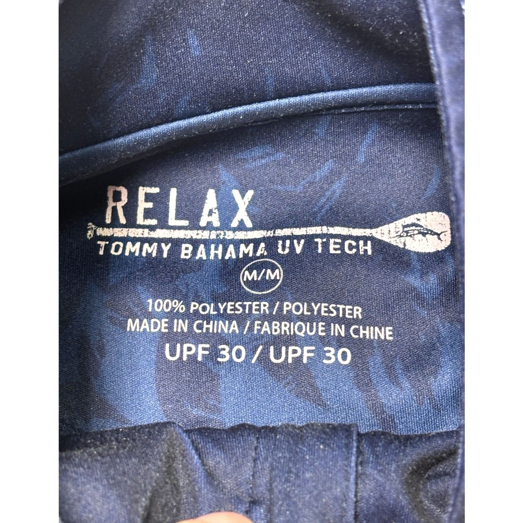 Tommy Bahama VINTAGE? No. Size US M / EU 48-50 / 2 - 2 Thumbnail