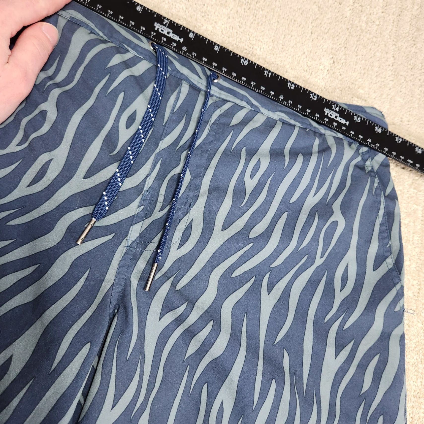 Vintage Fair Harbor Ozone Shorts Men L Hybrid Lined Swim Trunks Athleisure Tiger Stripe Blue Athletic Mens Regular L Tiger Striped Sports Shorts Size US 33 - 2 Thumbnail