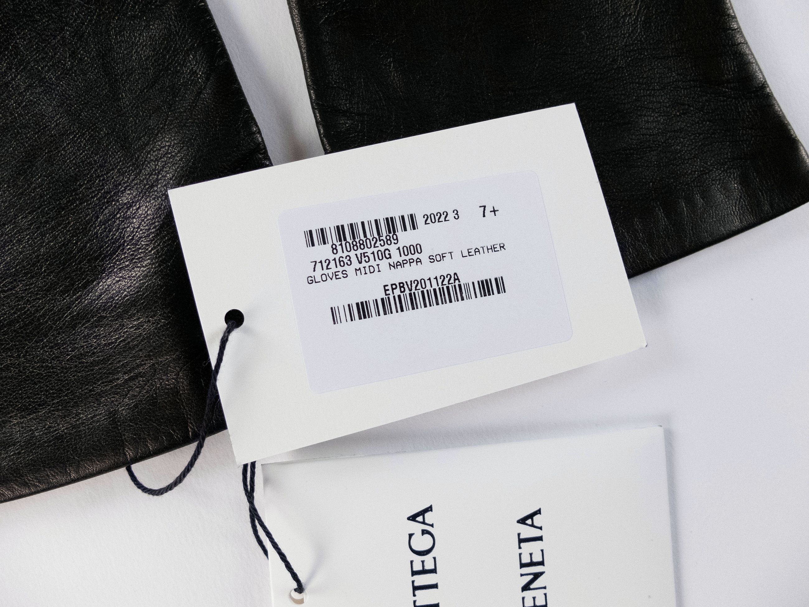 Bottega Veneta BOTTEGA VENETA black soft nappa leather midi gloves Medium q Size ONE SIZE - 2 Thumbnail