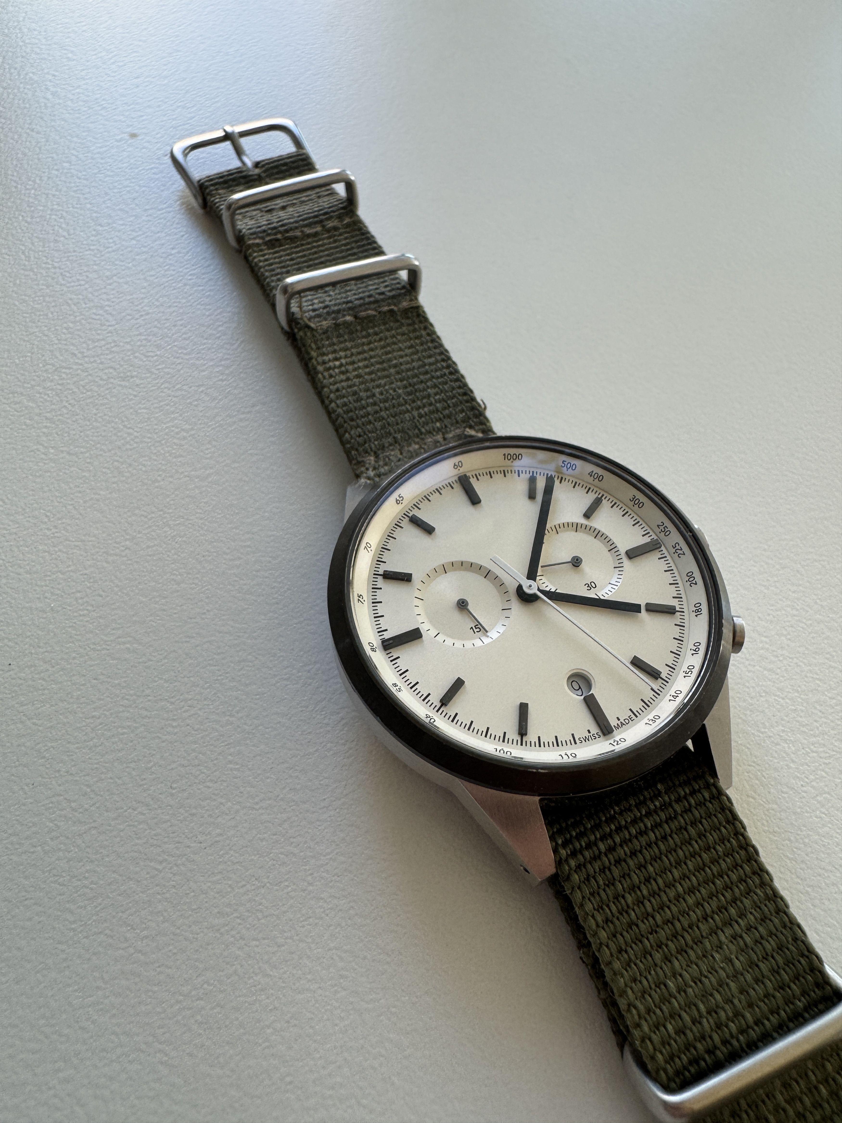 Uniform Wares C41 Chronograph watch in PVD gray Size 40 - 8 Thumbnail
