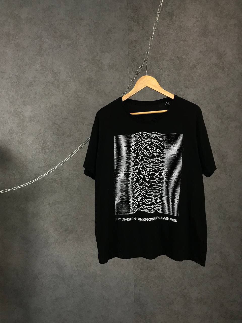 Band Tees Joy Division rock band tee Size US XL / EU 56 / 4 - 1 Thumbnail