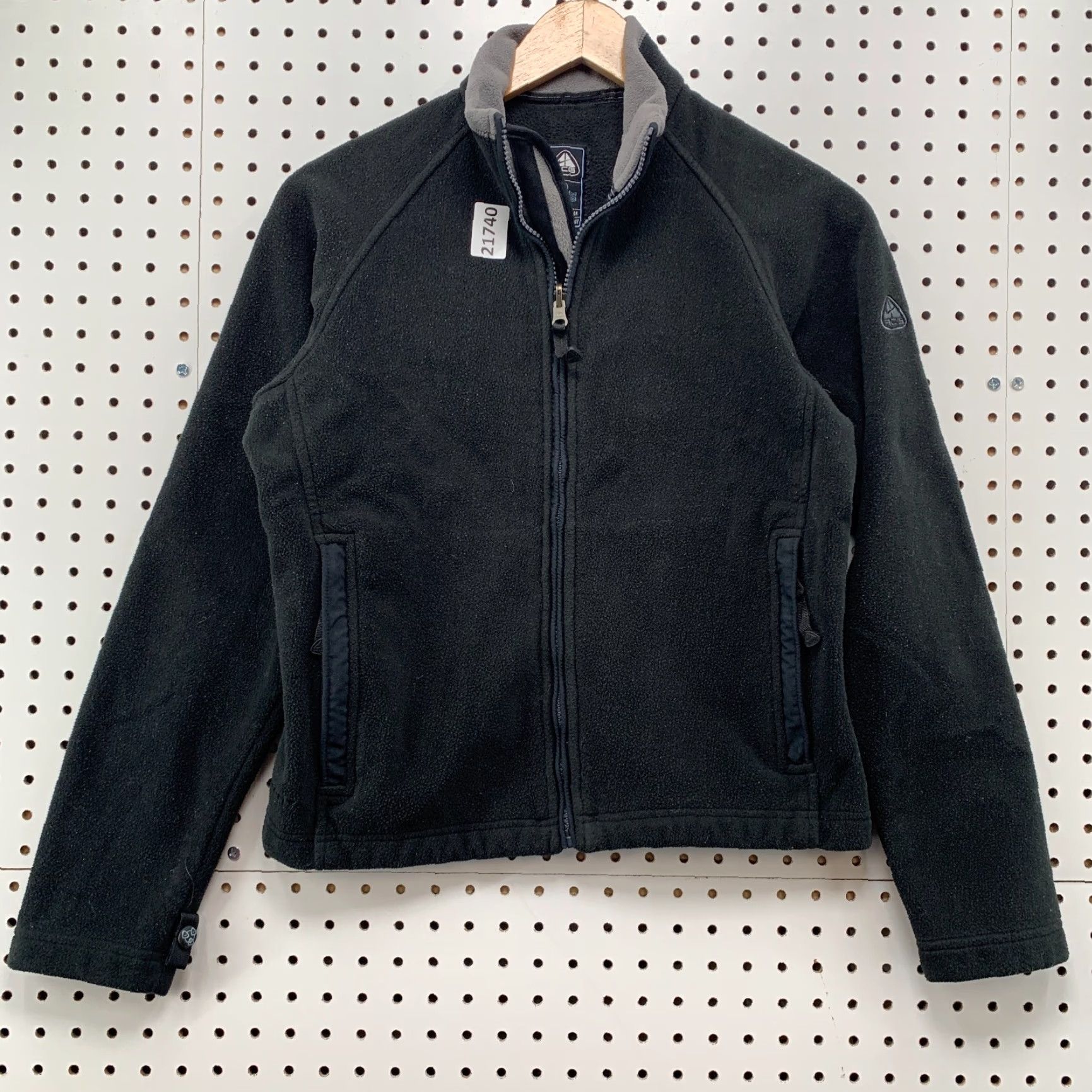 Nike ACG Nike ACG Jacket Black Womens Small 4/6 Full Zip Therma Layer Thermal Liner Mid-Length Adult Women Shirt Size S / US 4 / IT 40 - 6 Thumbnail