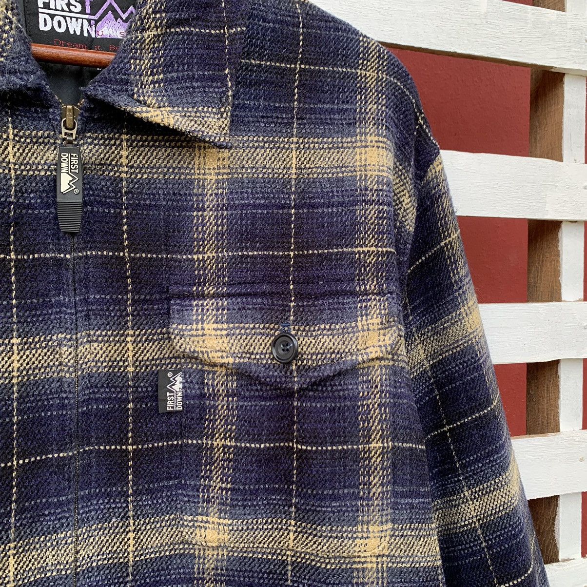 First Down Plaid Flanell Zipper