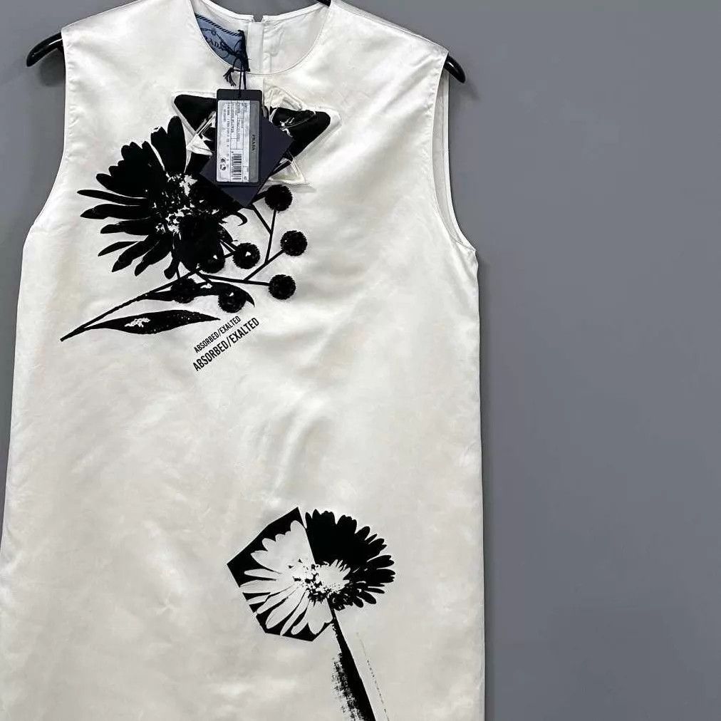Prada PRADA ink wash floral sleeveless dress 40 new with tags Size S / US 4 / IT 40 - 2 Thumbnail