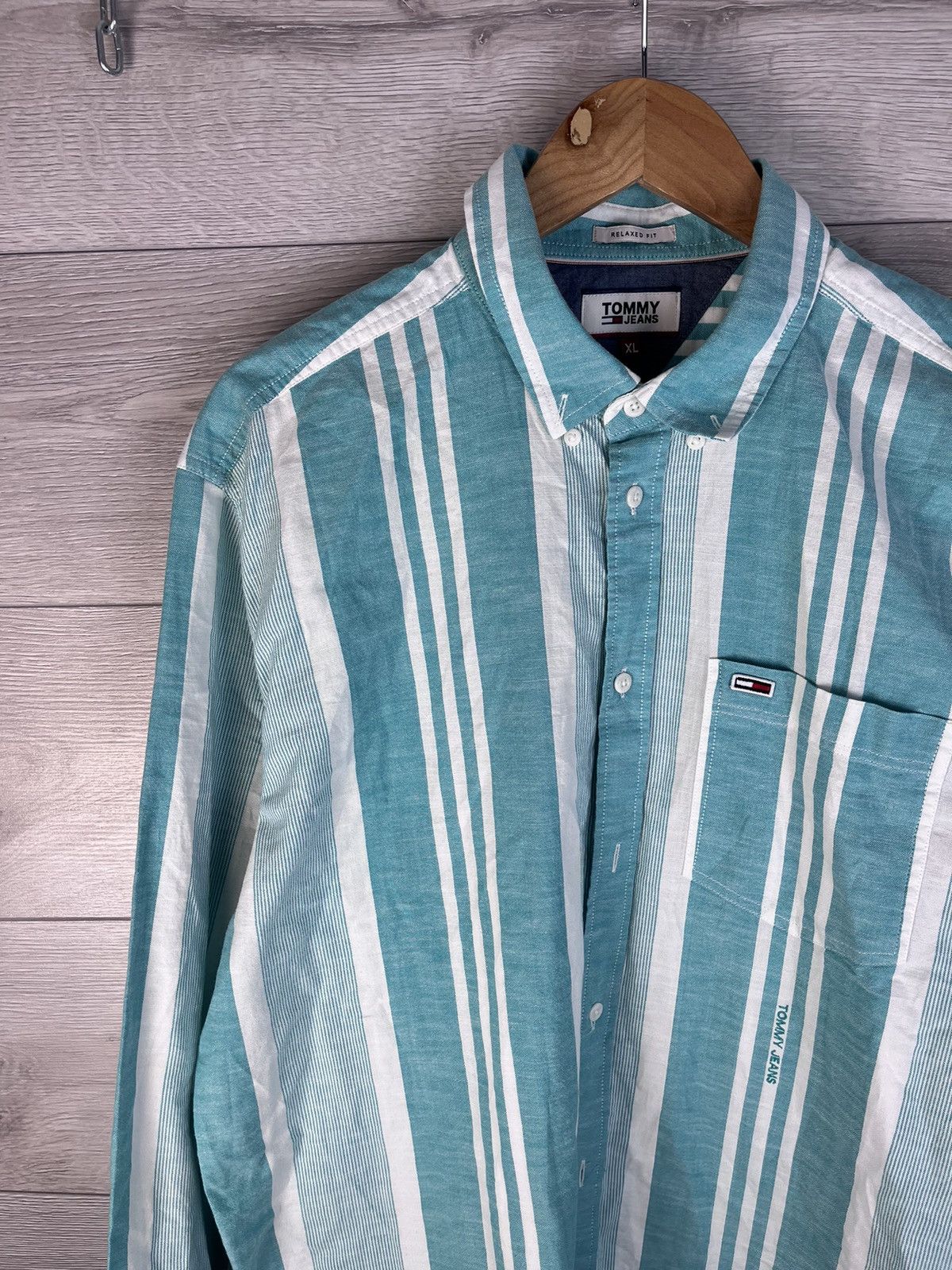Tommy Hilfiger Men's Button Down Shirt Tommy Jeans size xl Size US XL / EU 56 / 4 - 2 Thumbnail