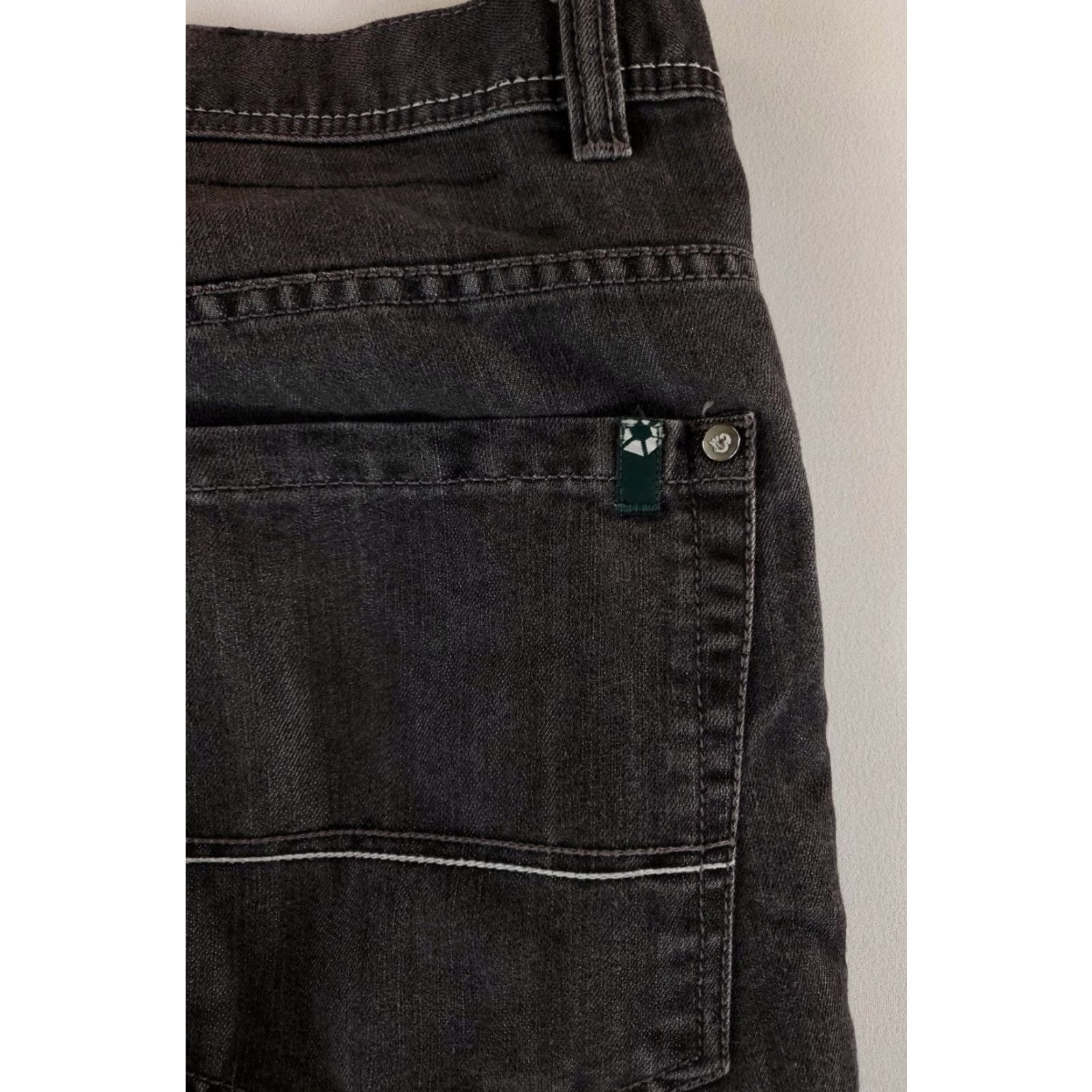 Southpole **VINTAGE SOUTHPOLE Y2K 4180 JEANS BLACK MEN'S 38** User: VINTAGE SOUTHPOLE Y2K 4180 JEANS BLACK MEN'S 38 Size US 38 / EU 54 - 3 Thumbnail