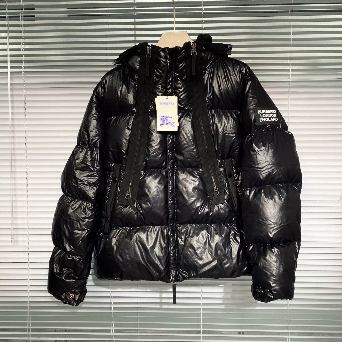 Burberry burberry black hooded puffer jacket size L Size US L / EU 52-54 / 3 - 1 Thumbnail