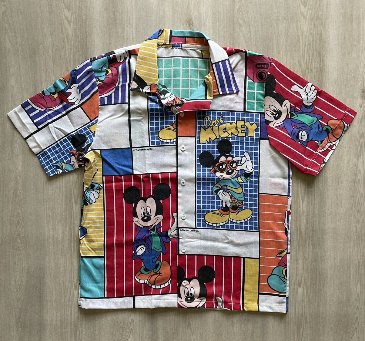 Mickey Mouse × Vintage Upcycled 90s Mickey Mouse Button Up Shirt Mens L-XL Size US XL / EU 56 / 4 - 1 Thumbnail