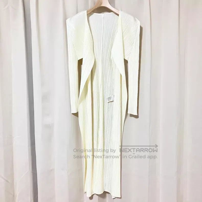 Issey Miyake Issey Miyake Yellow Coat Size M / US 6-8 / IT 42-44 - 3 Thumbnail