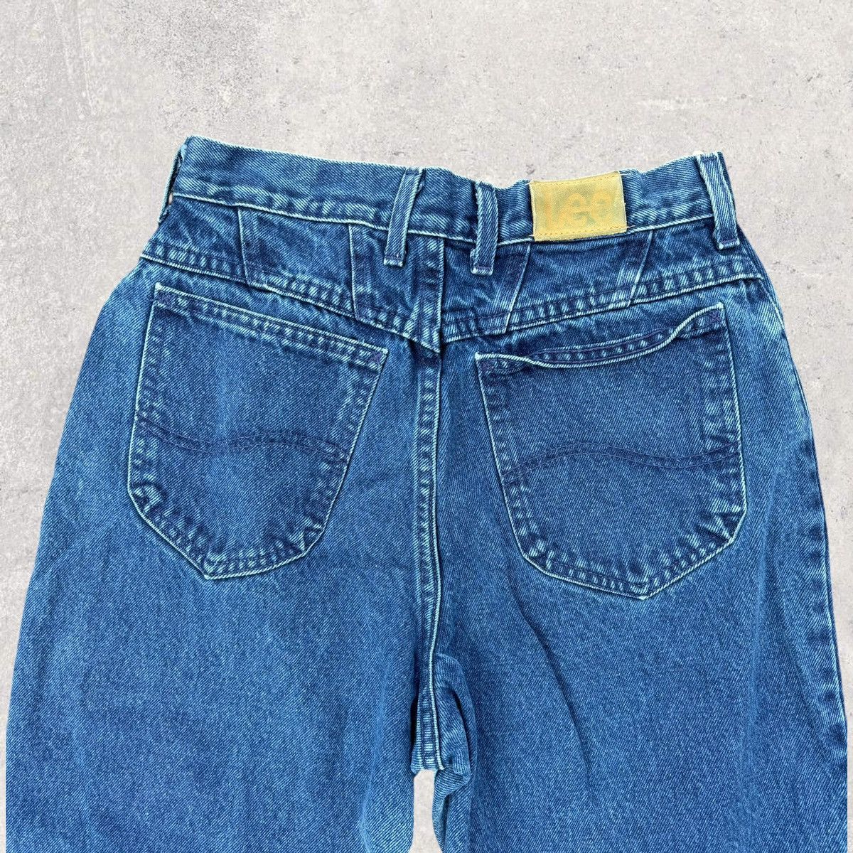 Lee × Vintage Vintage High Waisted Mom Jeans Size 26" / US 2 / IT 38 - 2 Thumbnail
