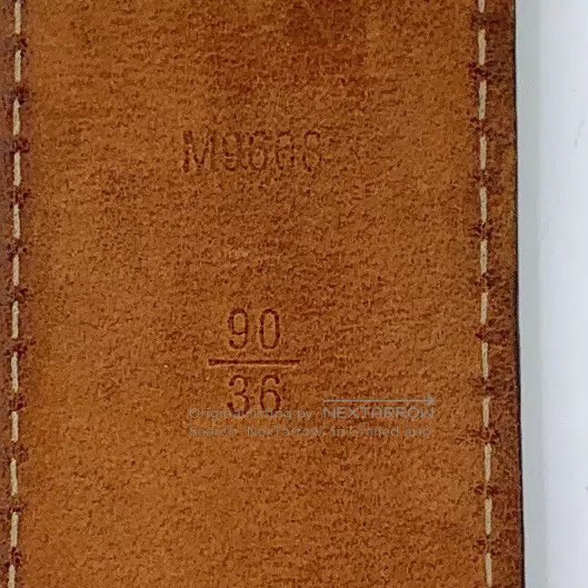 Louis Vuitton Louis Vuitton Initiales dark brown logo with presbyopic sm Size ONE SIZE - 8 Thumbnail