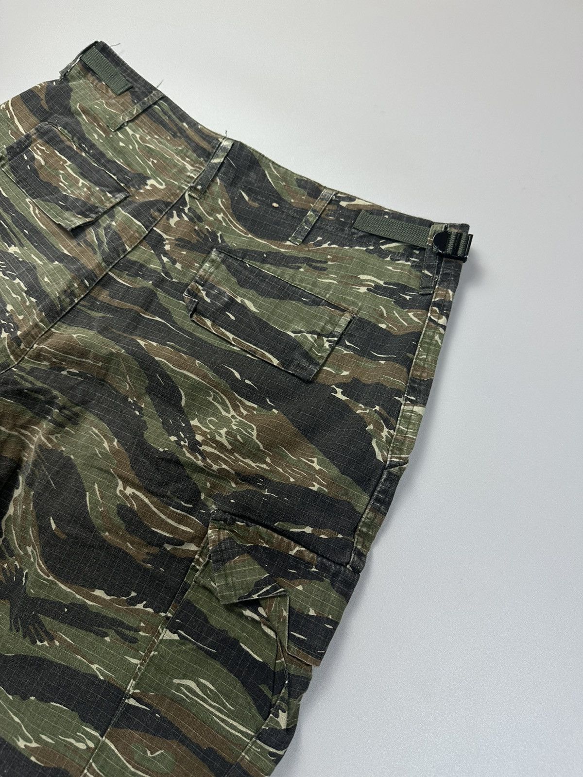 Other Tactical Military Cargo Shorts Khaki S Size US 28 / EU 44 - 3 Thumbnail