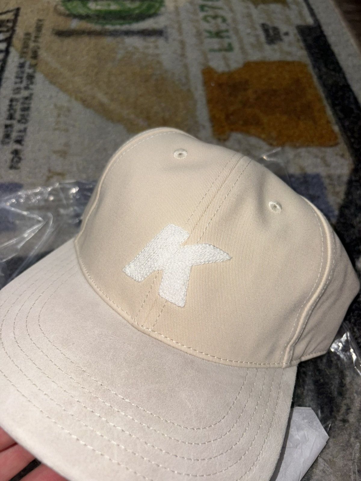 Kith Kith Twill Suede Aaron Dad Hat Sandrift Size ONE SIZE - 2 Thumbnail