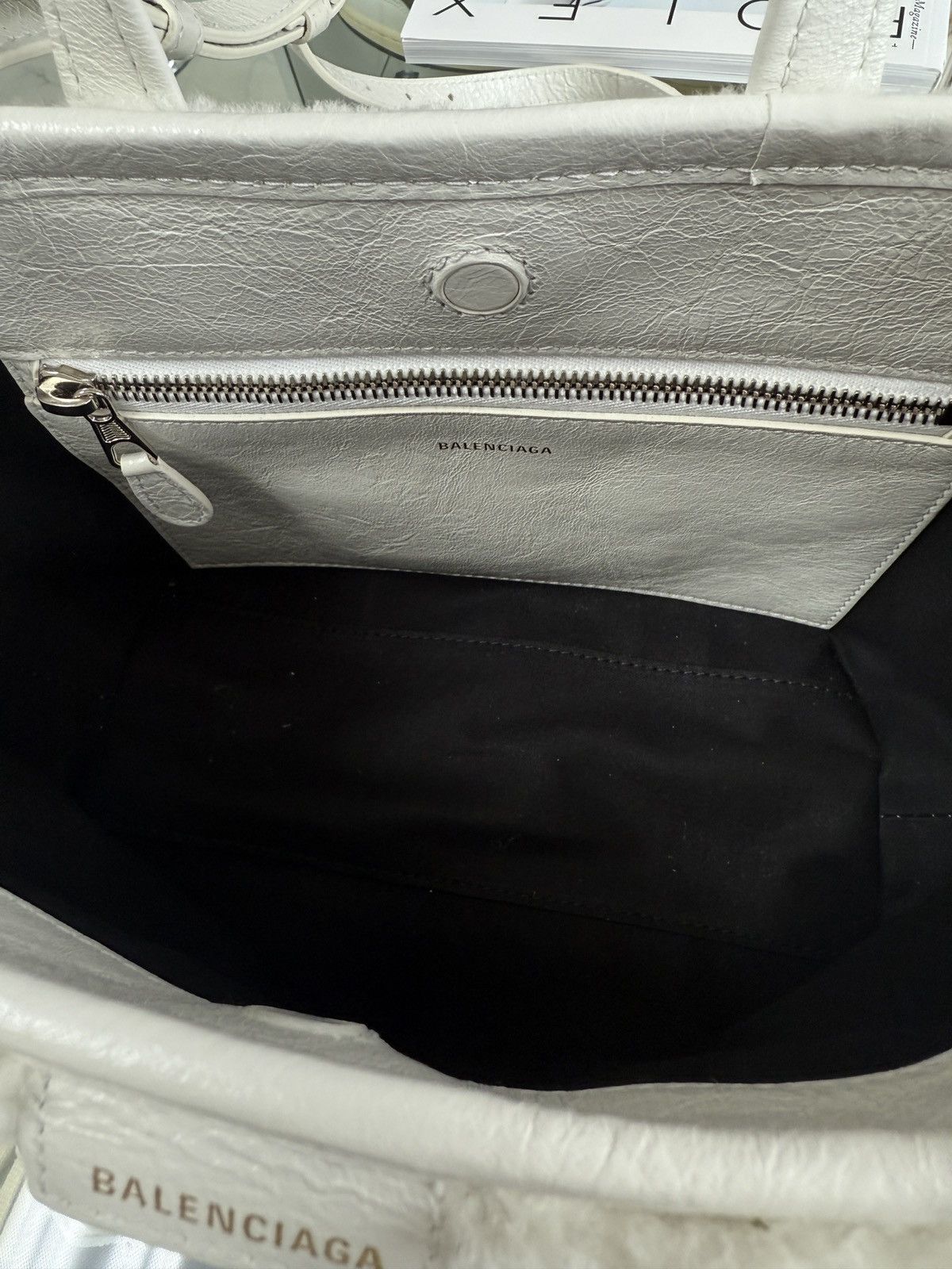 Balenciaga Balenciaga Barbes Small East-West Shopper Bag in Shearling Size ONE SIZE - 5 Thumbnail