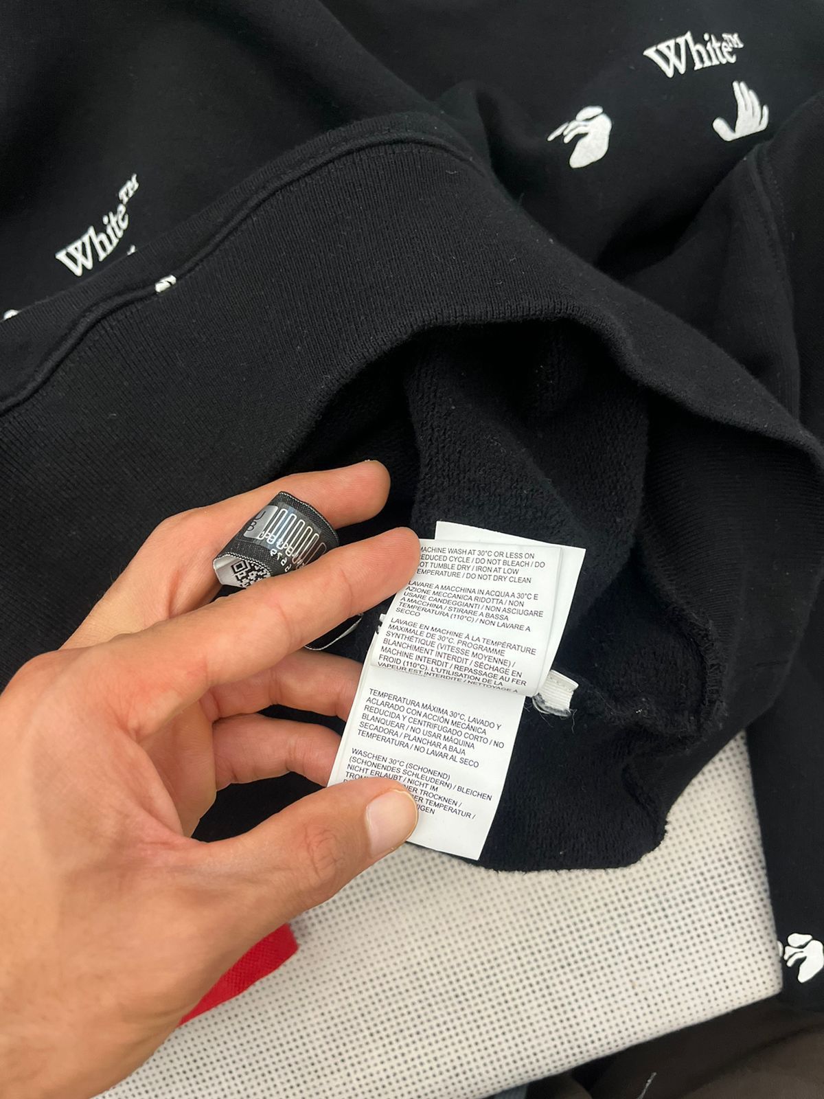 Off-White Off-White Allover Slim Crewneck 'Black' Size US M / EU 48-50 / 2 - 8 Thumbnail