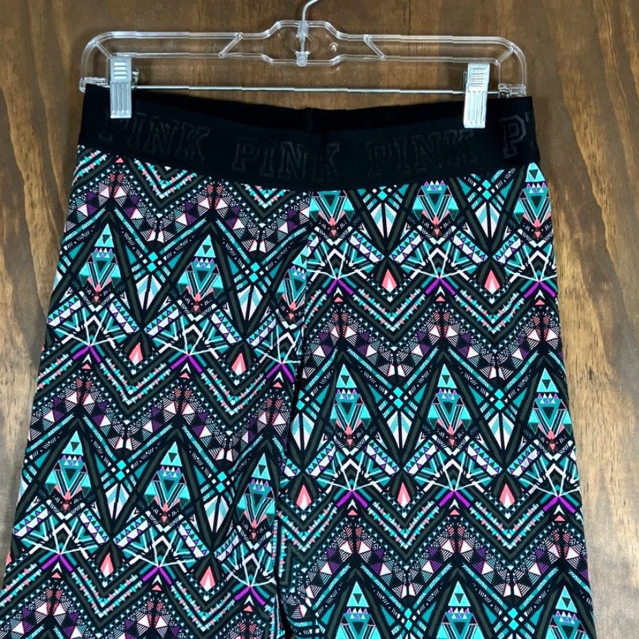 Vintage VINTAGE PINK Victoria's Secret Womens Leggings Black Geometric Ultimate Large Waist 28 In Capri Athletic Yoga Casual Lounge Mens? Size 28" / US 6 / IT 42 - 2 Thumbnail