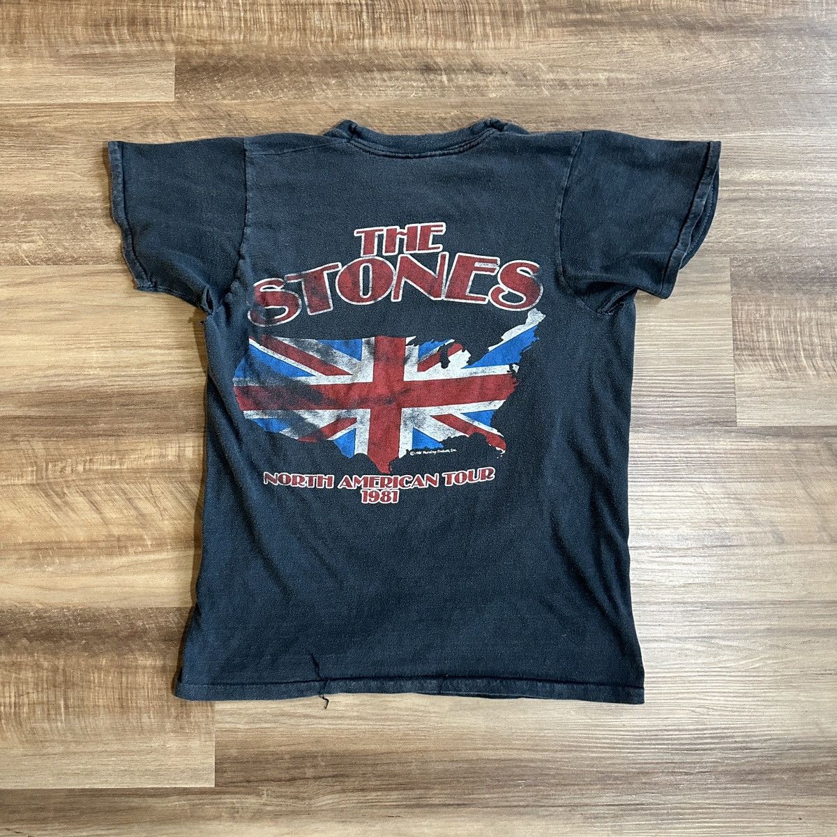 Vintage The Rolling Stones 1988 North American Tour Band T-Shirt Size S / US 4 / IT 40 - 4 Thumbnail