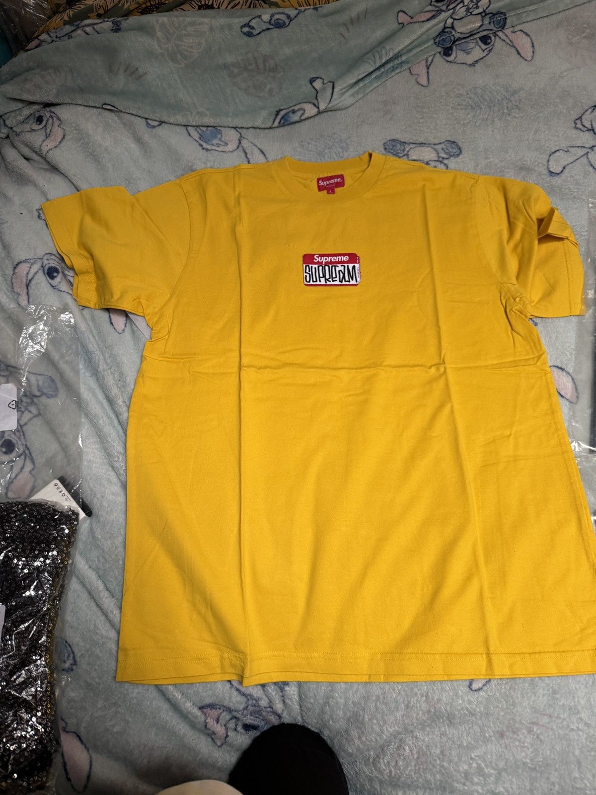 Supreme Yellow Supreme tshirt Size US L / EU 52-54 / 3 - 4 Thumbnail