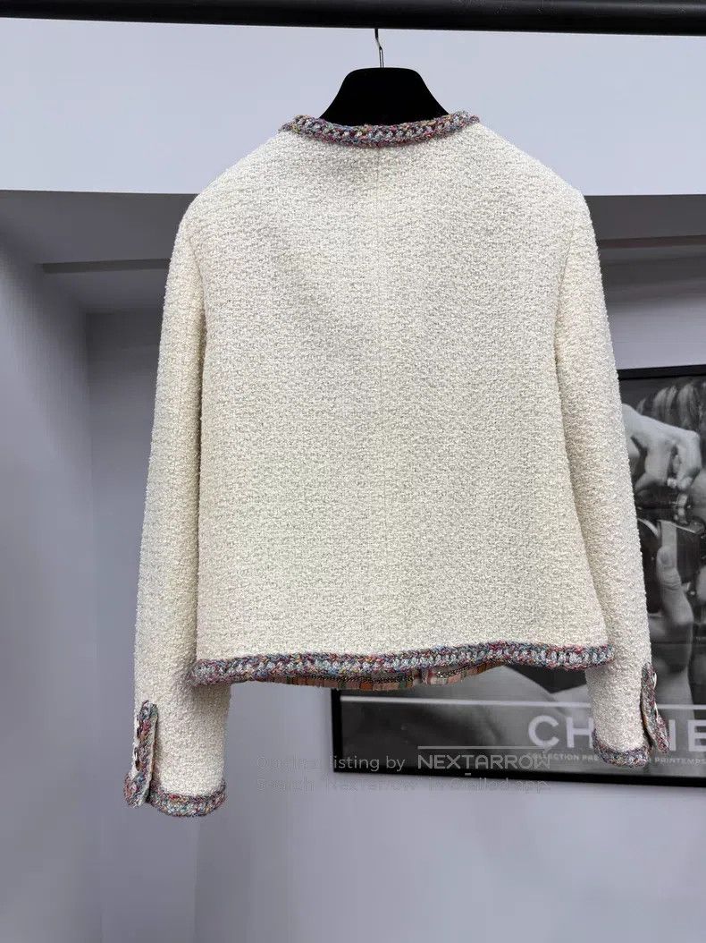 Chanel Chanel Tweed rolled-edged two-pocket jacket Size XS / US 0-2 / IT 36-38 - 3 Thumbnail