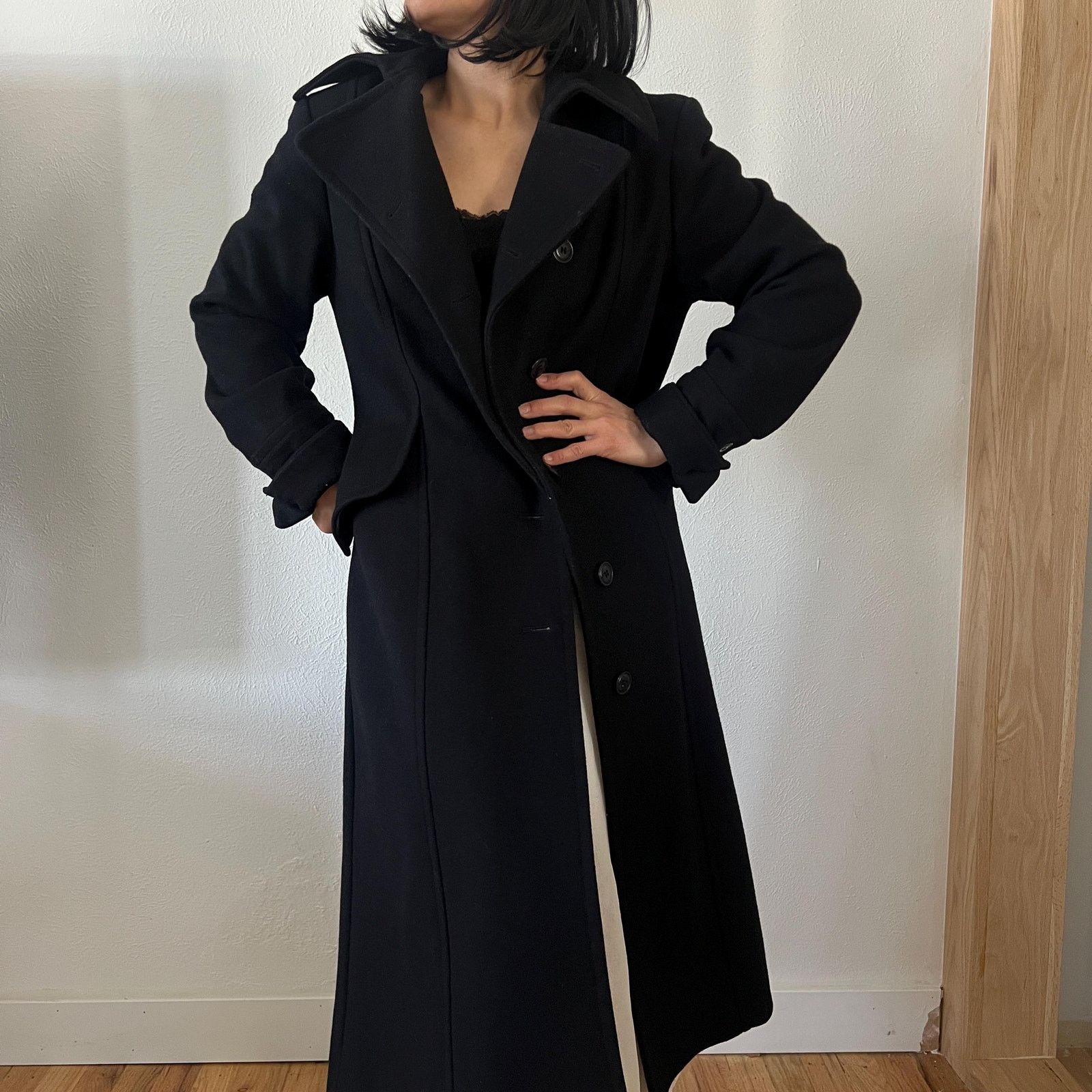 Vintage Vintage 90s Black wool classic clean line coat size 6 Size M / US 6-8 / IT 42-44 - 2 Thumbnail