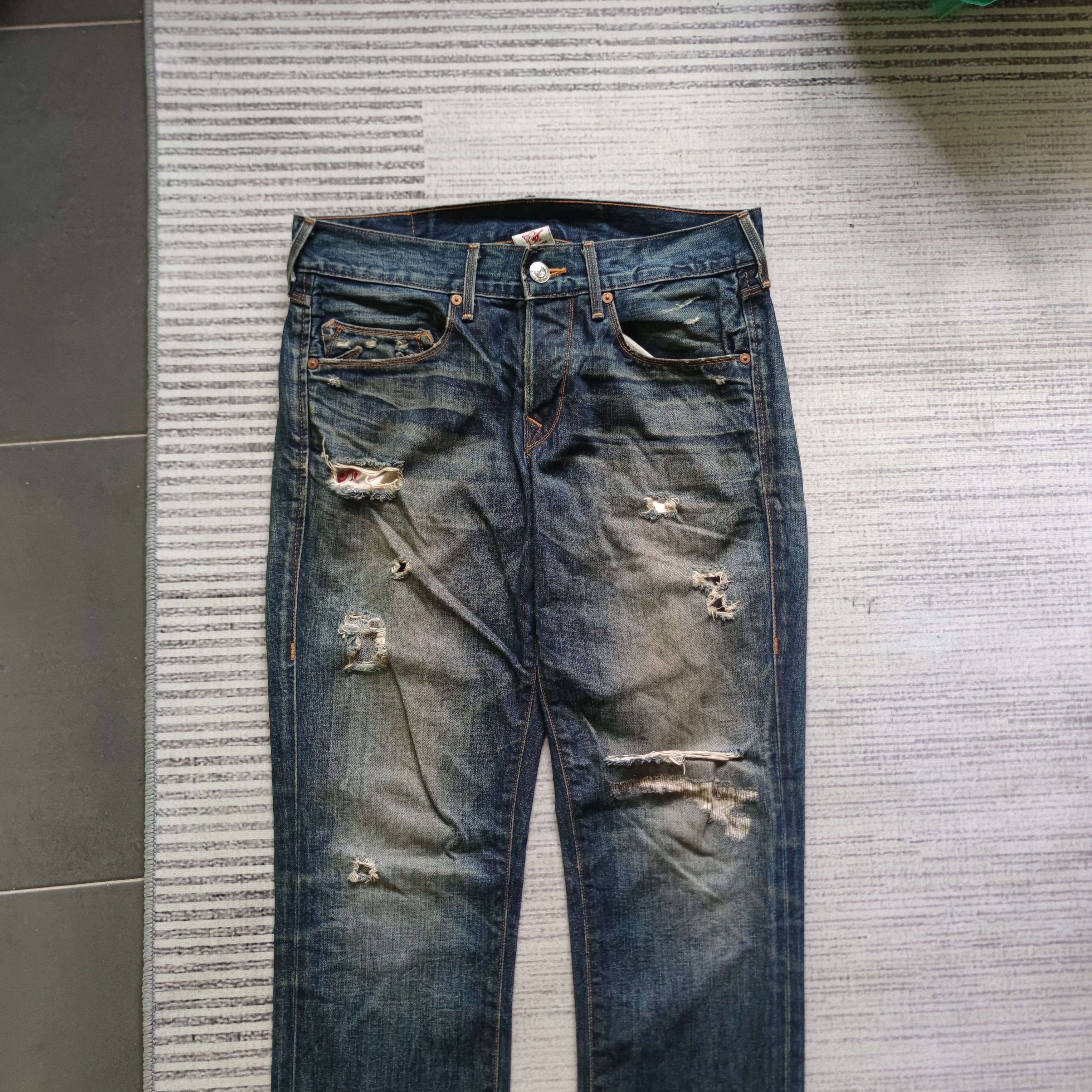 True Religion TRUE RELIGION Distressed Jean Made in USA Size US 34 / EU 50 - 6 Thumbnail