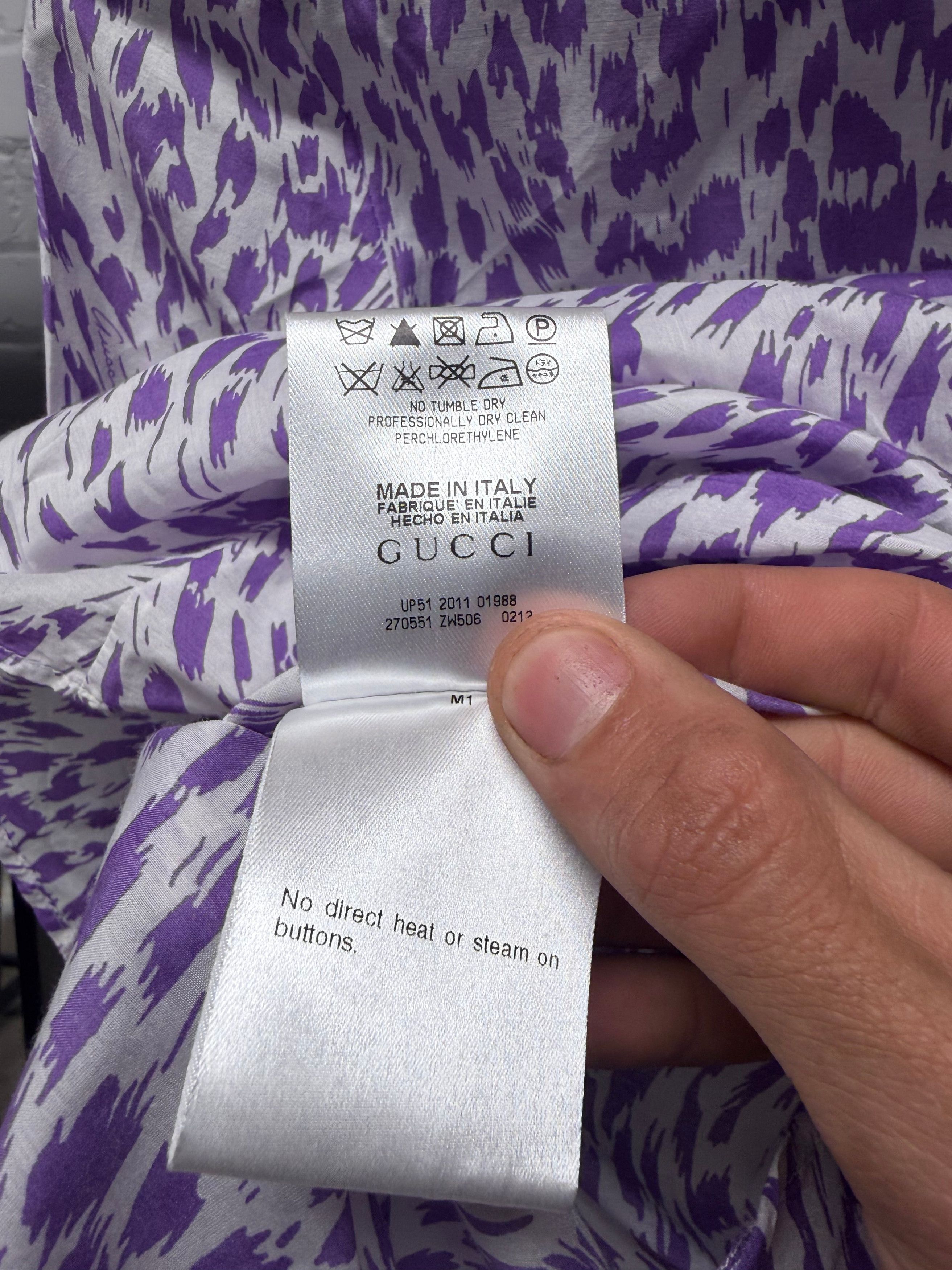 Gucci 2000s Gucci Purple Leopard Print Slim Fit Button Up Shirt Size XS / US 0-2 / IT 36-38 - 5 Thumbnail