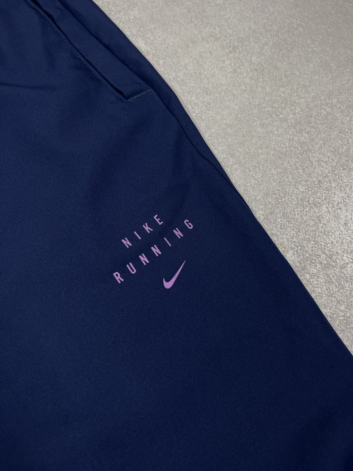 Nike Mens Nike Running Division Essentials Hybrid Sweatpants Size US 30 / EU 46 - 4 Thumbnail
