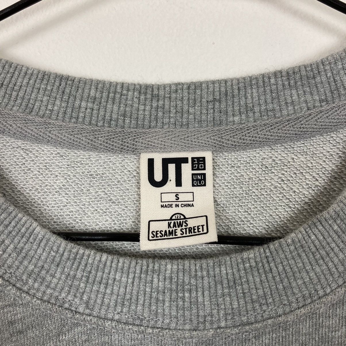 Kaws × Uniqlo Uniqlo x Kaws x Sesame Street Crewneck Sweatshirt Grey Size US S / EU 44-46 / 1 - 6 Thumbnail