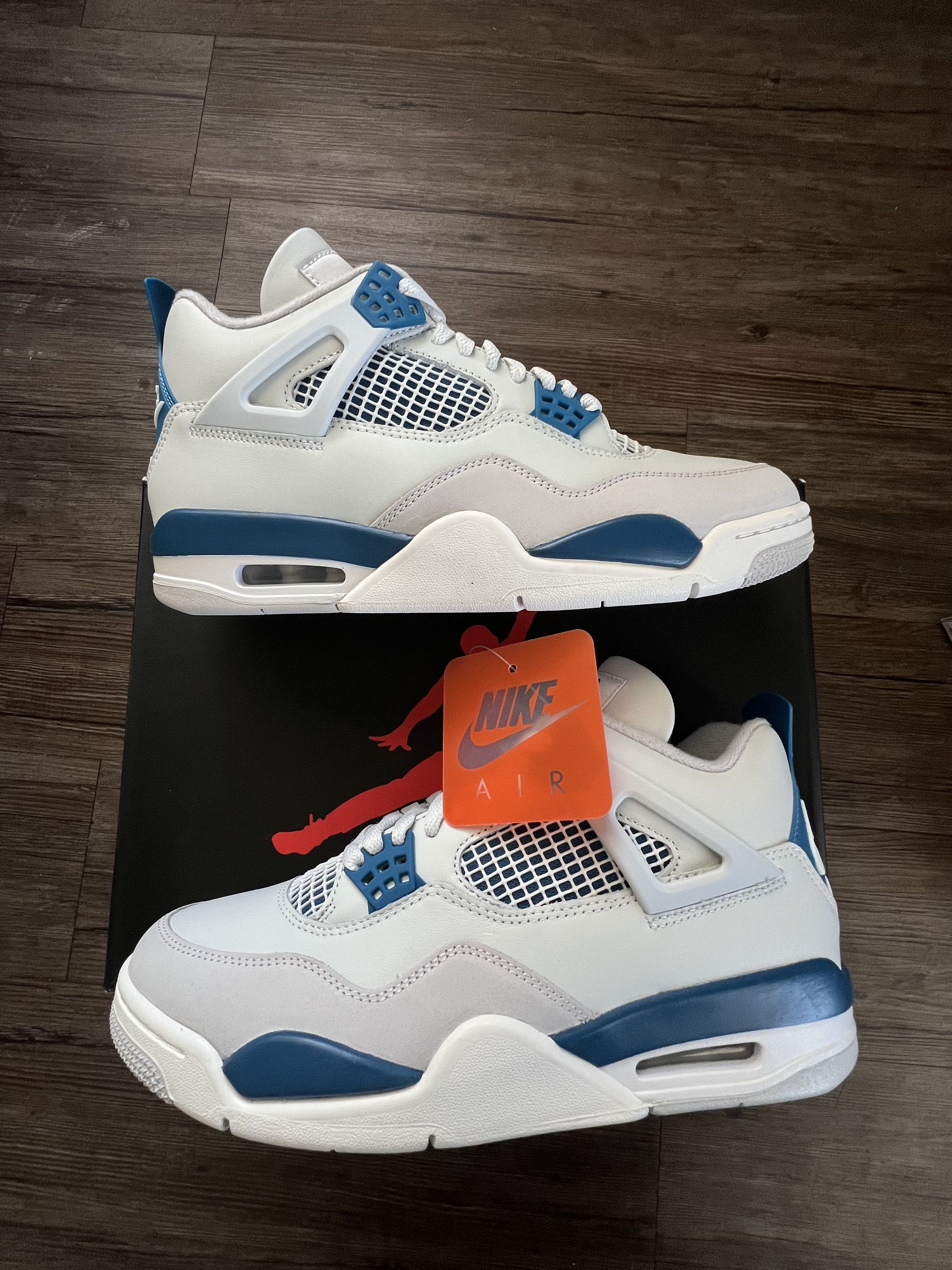 Jordan Brand Nike Air Jordan 4 Retro - Military Blue Size US 9.5 / EU 42-43 - 2 Thumbnail