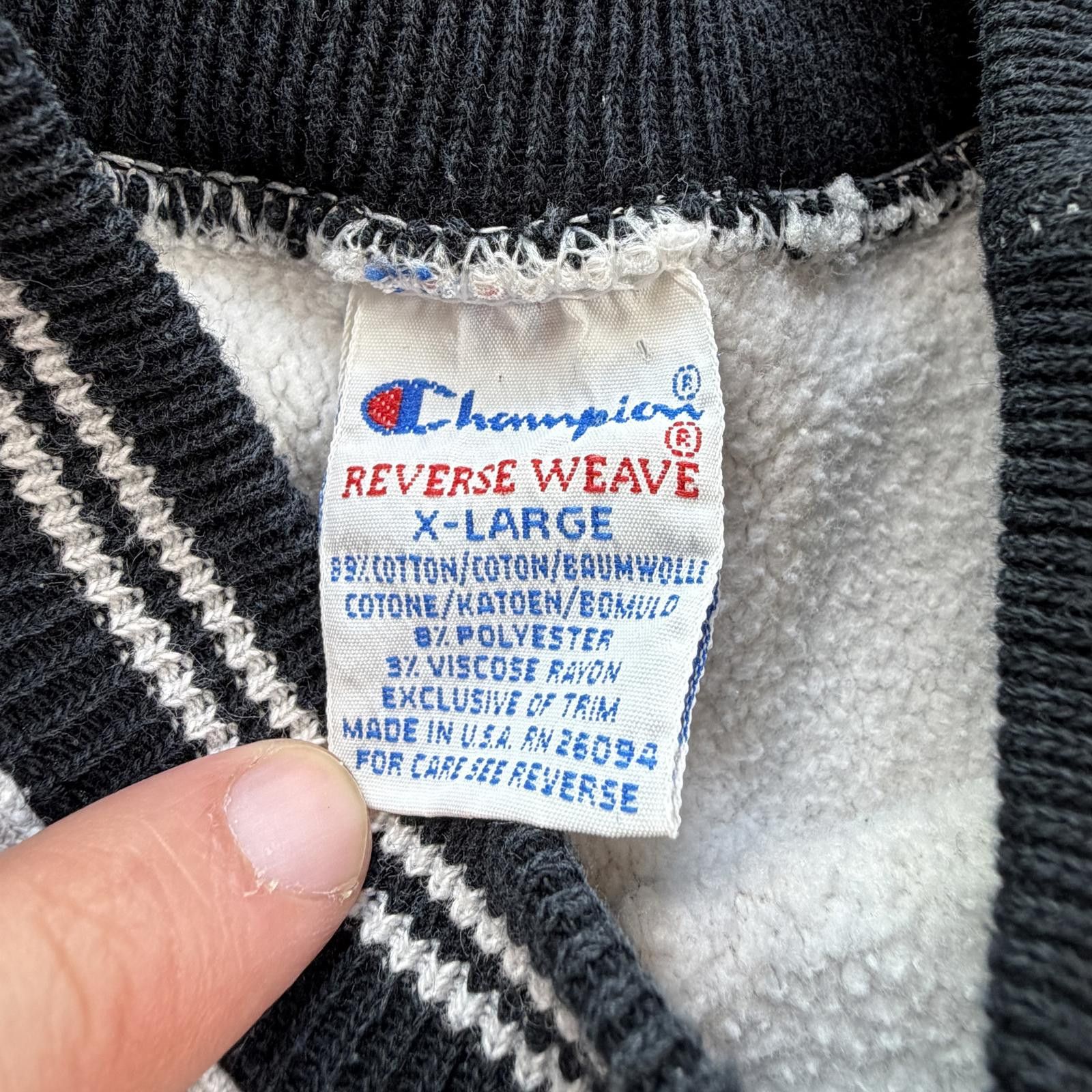 Champion Vintage 90s Champion Reverse Weave Crewneck Sweatshirt XL US Size US XL / EU 56 / 4 - 3 Thumbnail