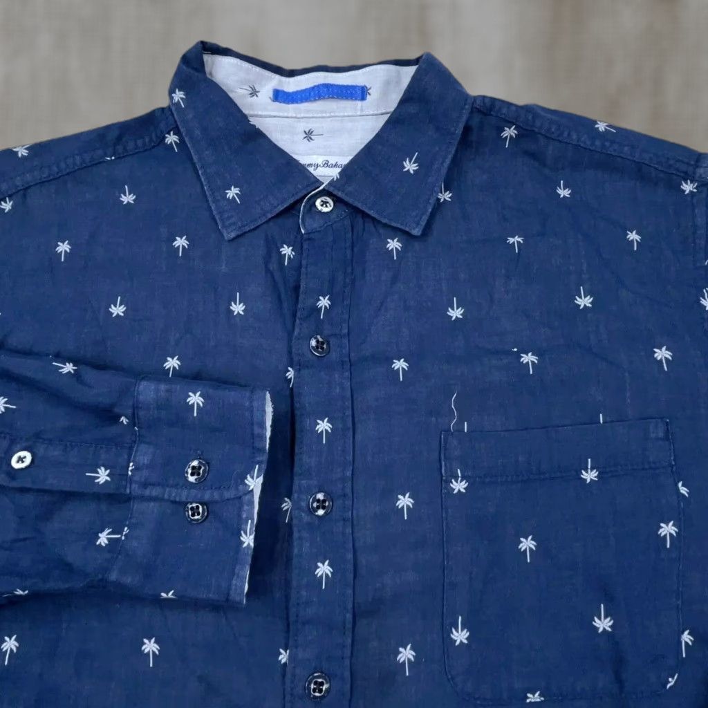 Tommy Bahama VINTAGE Tommy Bahama Shirt Men Large Blue Button Up Palm Tree Spotted Camp Beach Adult Size US L / EU 52-54 / 3 - 1 Thumbnail