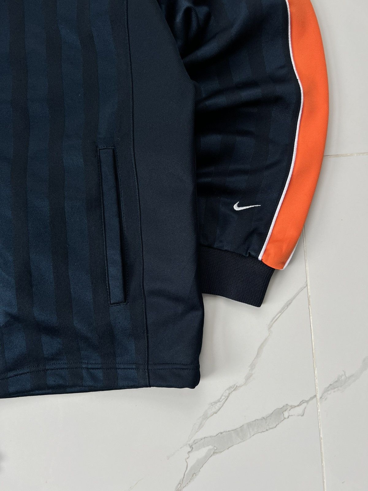 Nike × Vintage 90's NIKE Y2K SWOOSH LOGO TRACK JACKET Size US S / EU 44-46 / 1 - 2 Thumbnail