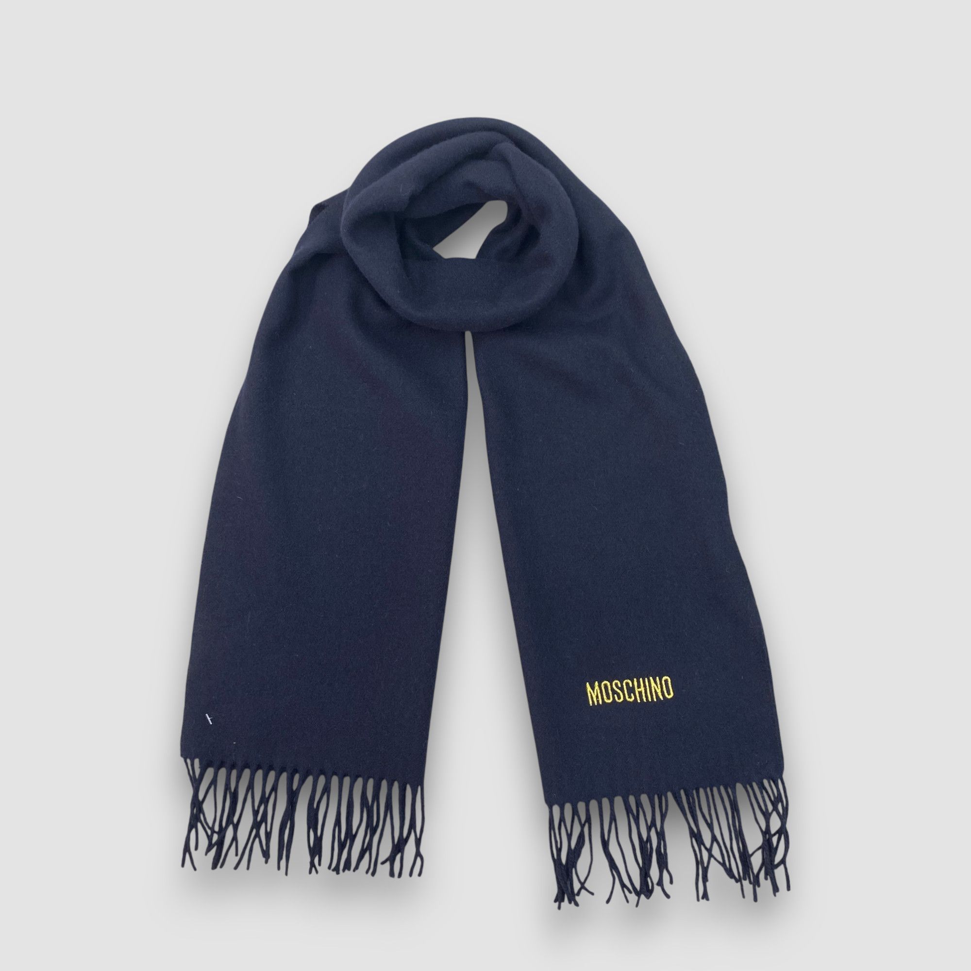 Japanese Brand Vintage Moschino Scarf Muffler Wool Fringe Winter Scarves Size ONE SIZE - 1 Thumbnail