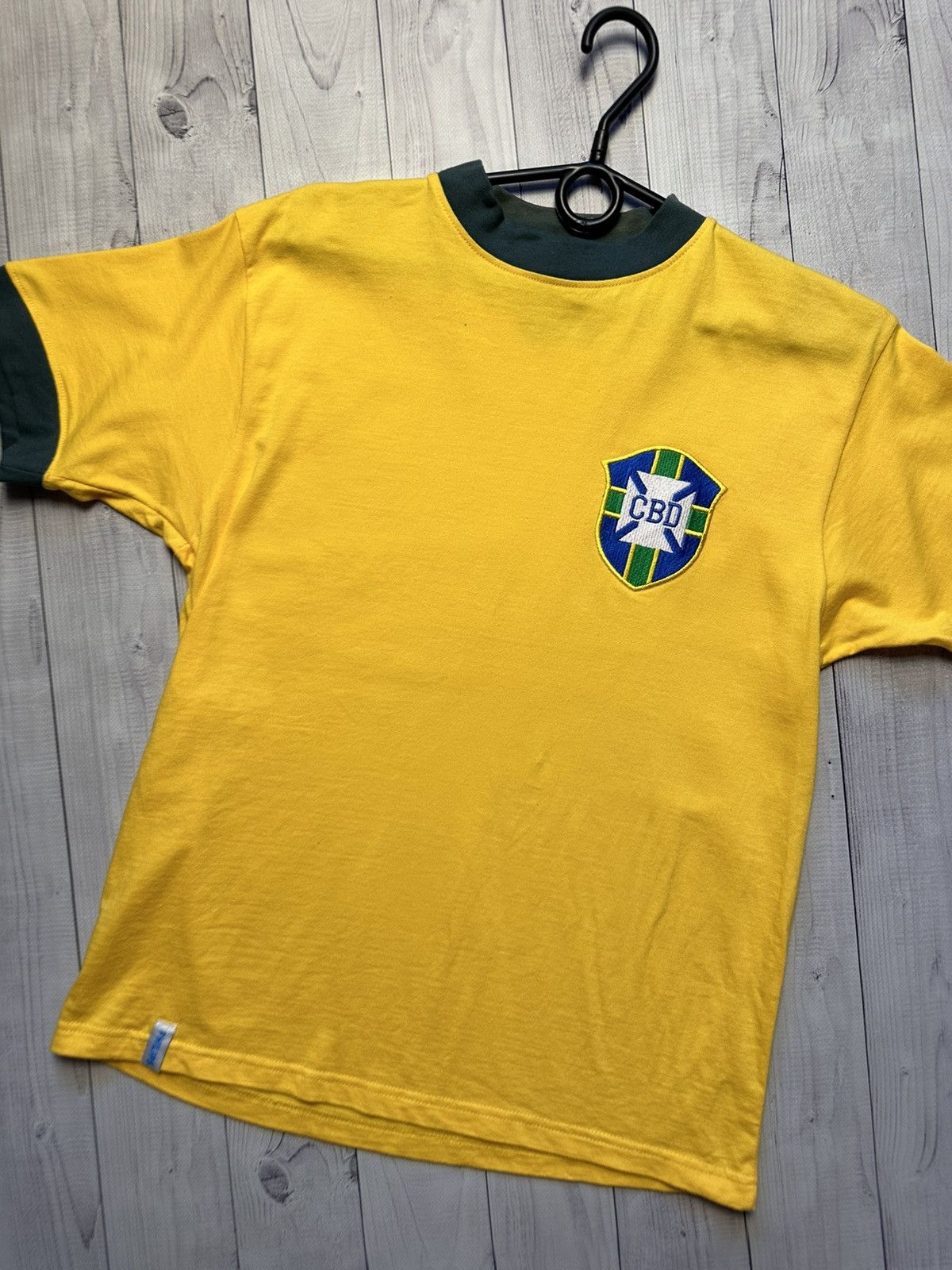 Vintage Vintage Brazil soccer tee Phillips size M logo Size US M / EU 48-50 / 2 - 2 Thumbnail