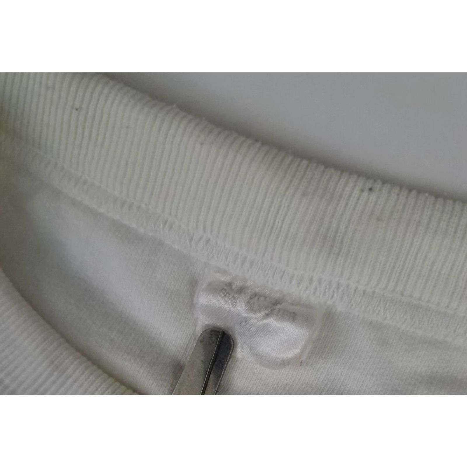 Vintage VINTAGE Nauti Coscen-Corva White Long Sleeve Sweatshirt L Unisex Adults Crew Neck Pullover Canvas Cotton-Poly 25in 24in pit to pit Hungary Size US L / EU 52-54 / 3 - 4 Thumbnail