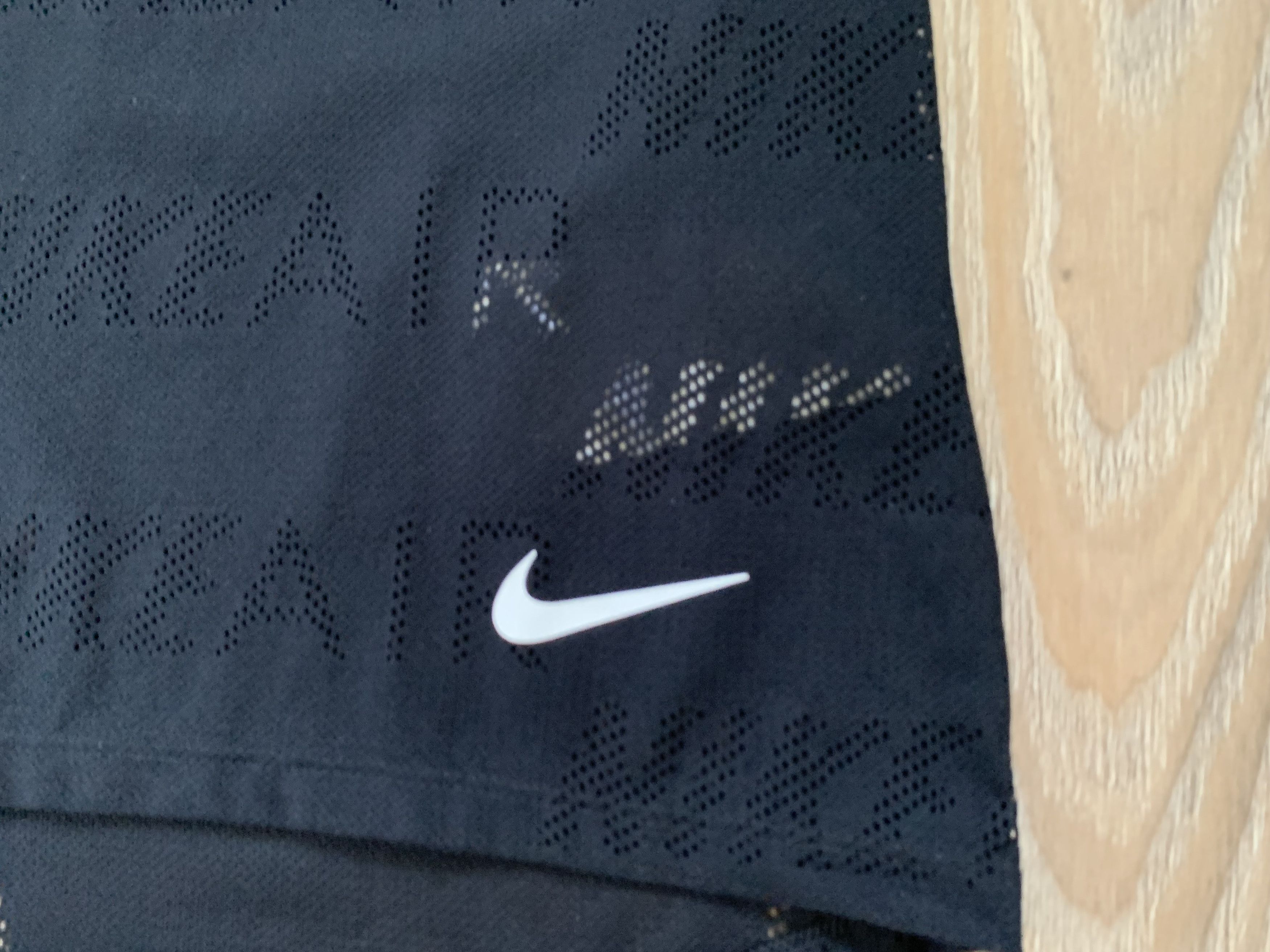 Nike Nike Air Dri-Fit Sleeveless Black Tank Top Size S / US 4 / IT 40 - 4 Thumbnail