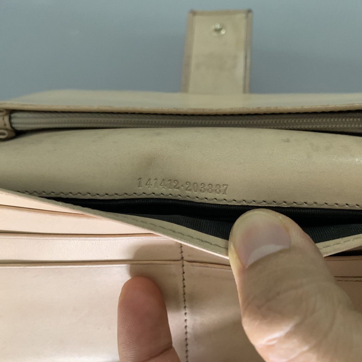 Gucci Authentic Gucci Monogram Long Wallet Size ONE SIZE - 11 Thumbnail