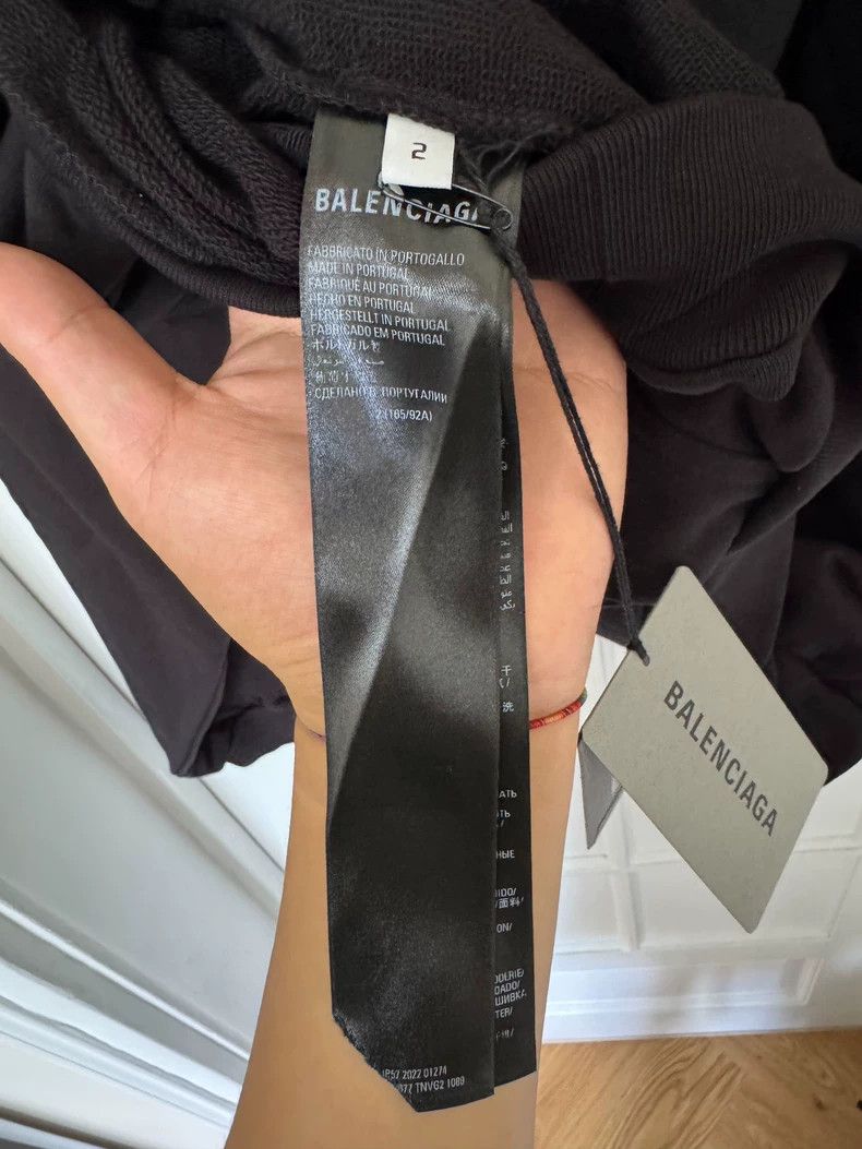 Balenciaga Balenciaga size 2 Black graffiti logo sweatshirt Size US M / EU 48-50 / 2 - 6 Thumbnail