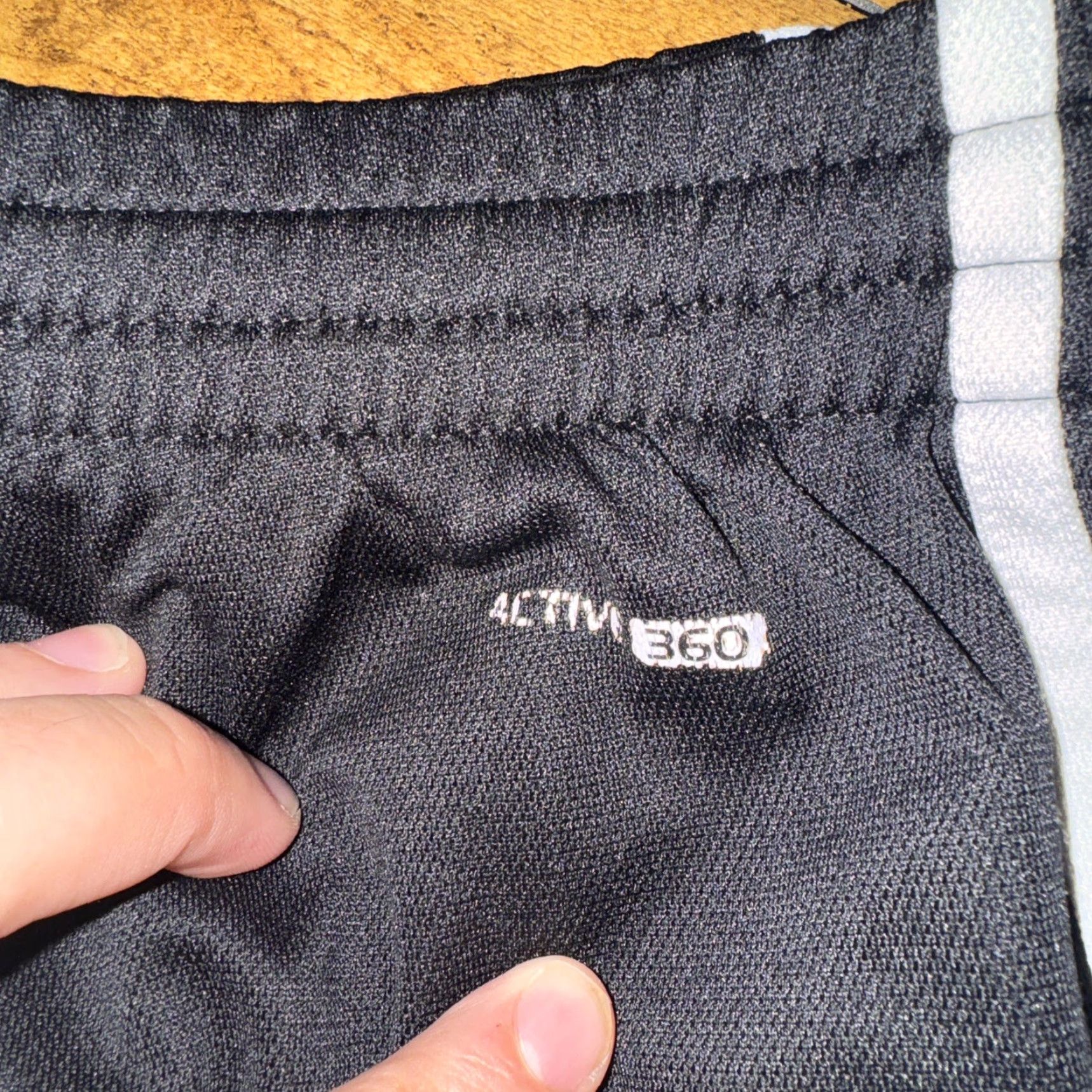 Adidas Adidas Active 360 Sweatpants Men M Black 28x32 Sweatpants Activewear Gym Running Cross Training 90s? Size US 31 - 2 Thumbnail