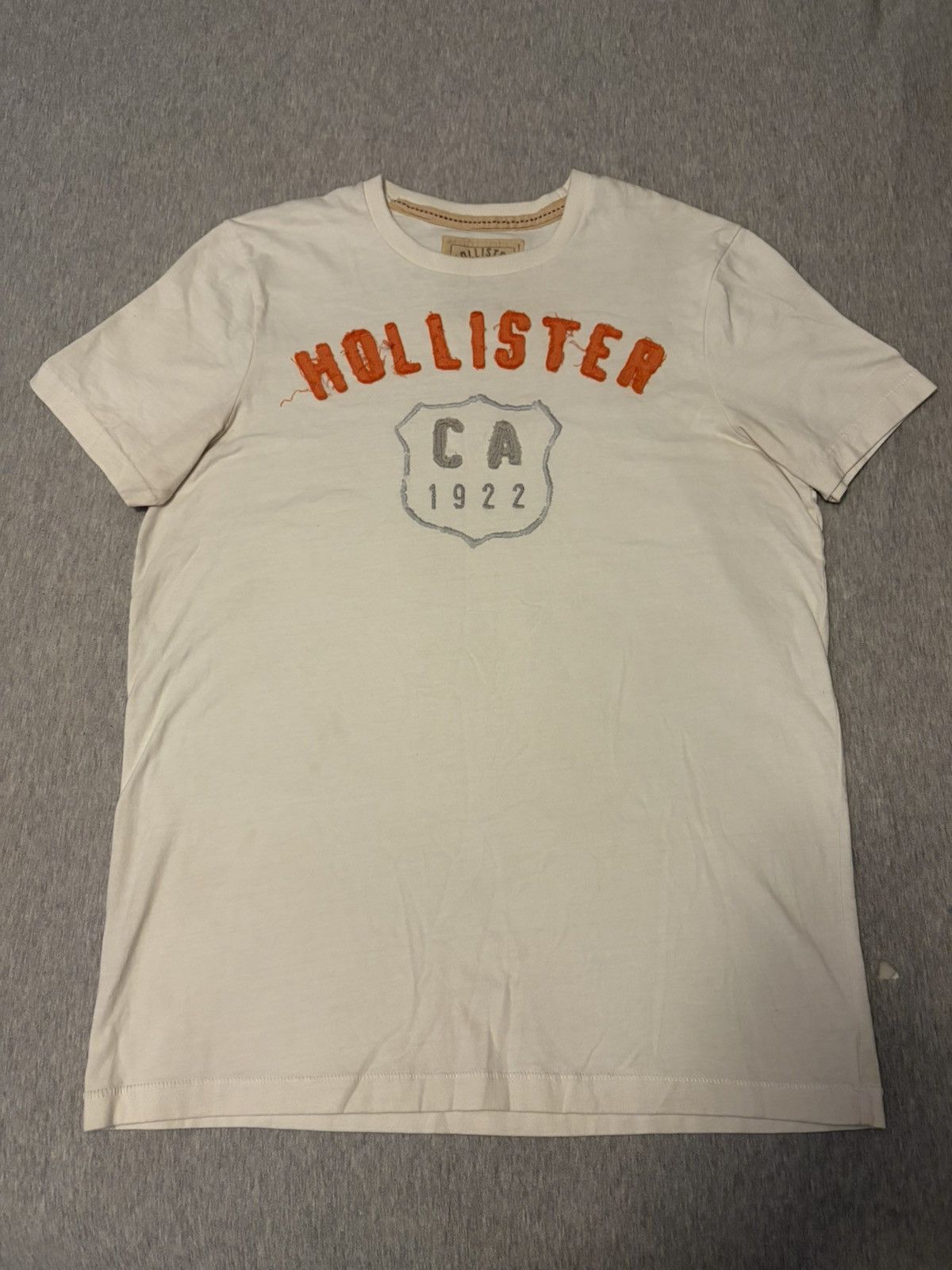 Hollister Hollister Ca 1922 T-Shirt Size US XL / EU 56 / 4 - 1 Thumbnail
