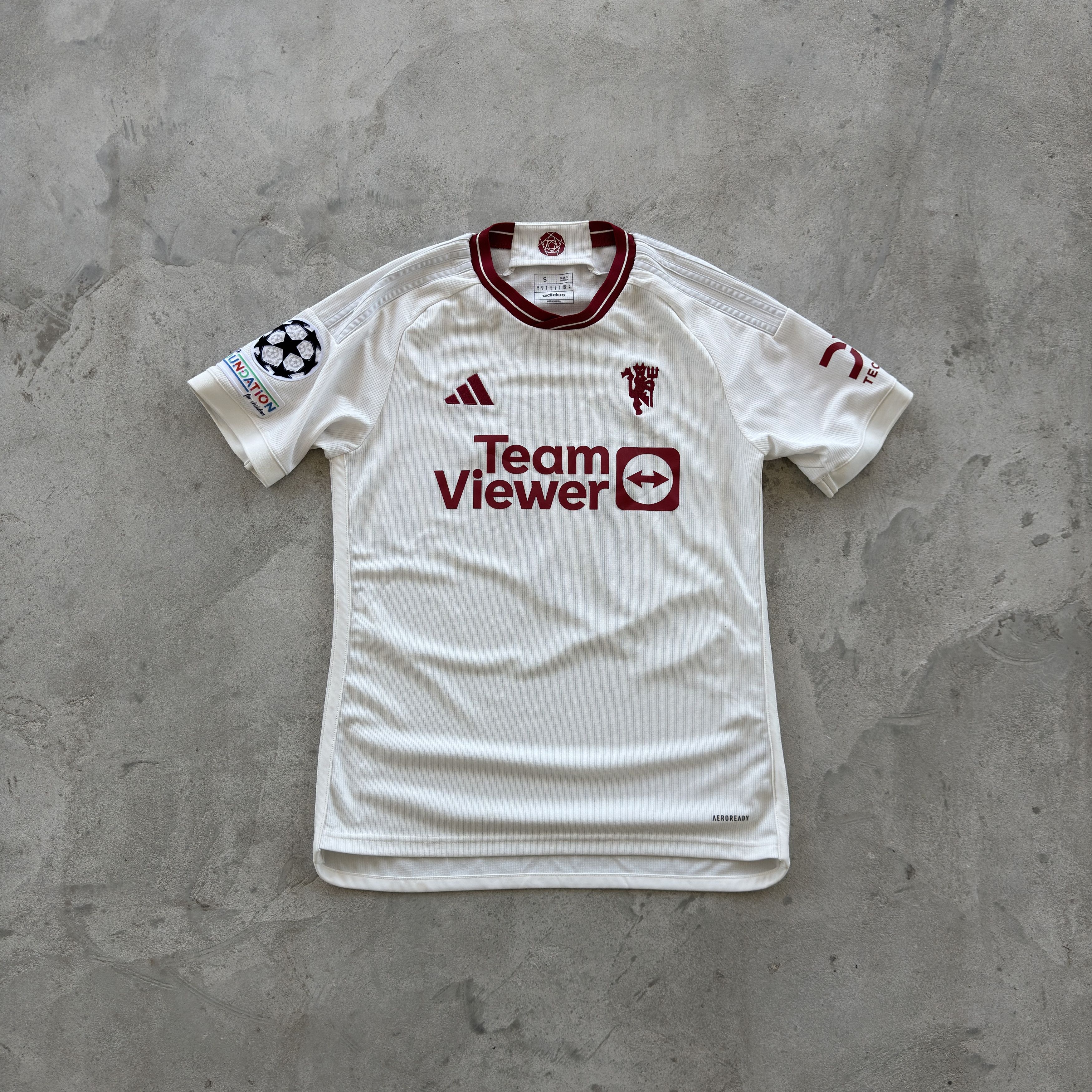 Adidas Adidas Manchester United 23/24 Away Jersey Garnacho 17 S Size US S / EU 44-46 / 1 - 1 Thumbnail