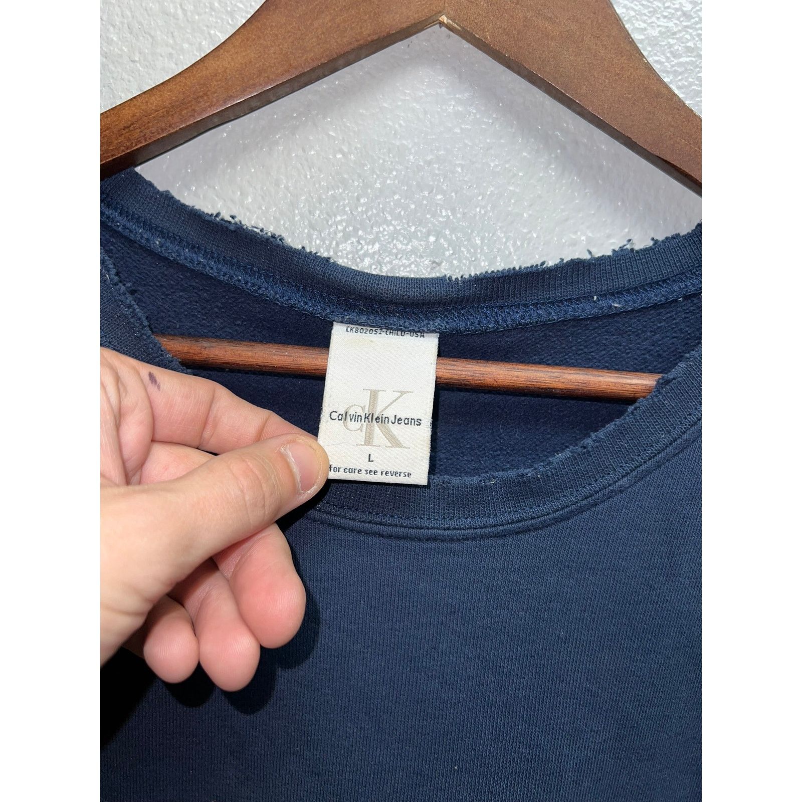 Vintage Vintage Calvin Klein Jeans Sweatshirt Faded Distressed 90s L Size US L / EU 52-54 / 3 - 8 Thumbnail