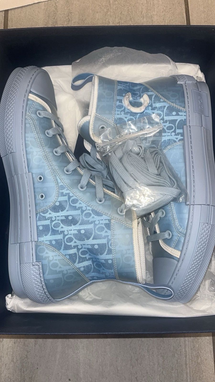 Daniel Arsham × Dior Dior b23 Daniel Arsham blue oblique sneaker Size US 11 / EU 44 - 17 Thumbnail