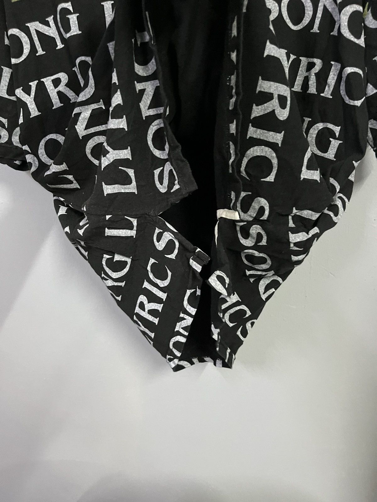 Japanese Brand lyric song azul by moussy tee Size US XL / EU 56 / 4 - 4 Thumbnail