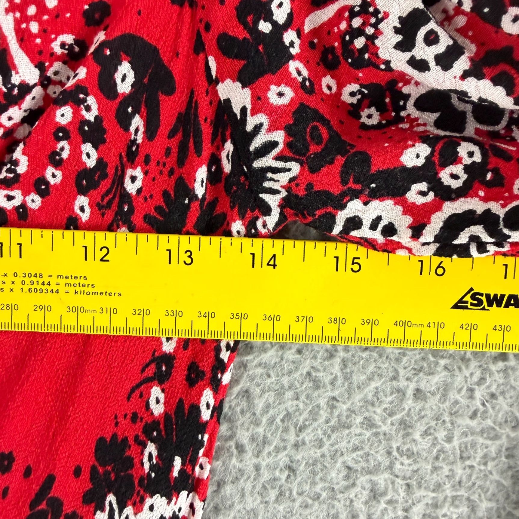 Free People Free People Tough Love Maxi Dress Womens Size 2 Red Floral Long Sleeve Maxi Dress Black?? Size XS / US 0-2 / IT 36-38 - 6 Thumbnail