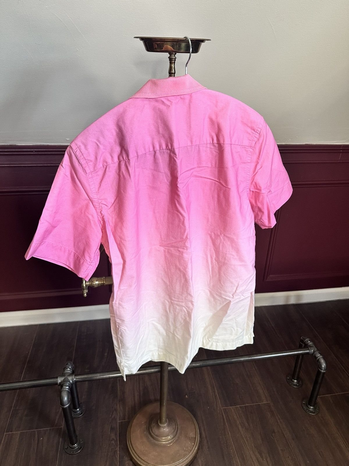 Wood Wood WOOD WOOD Denmark pink gradient S/S shirt w tags Size US S / EU 44-46 / 1 - 6 Thumbnail