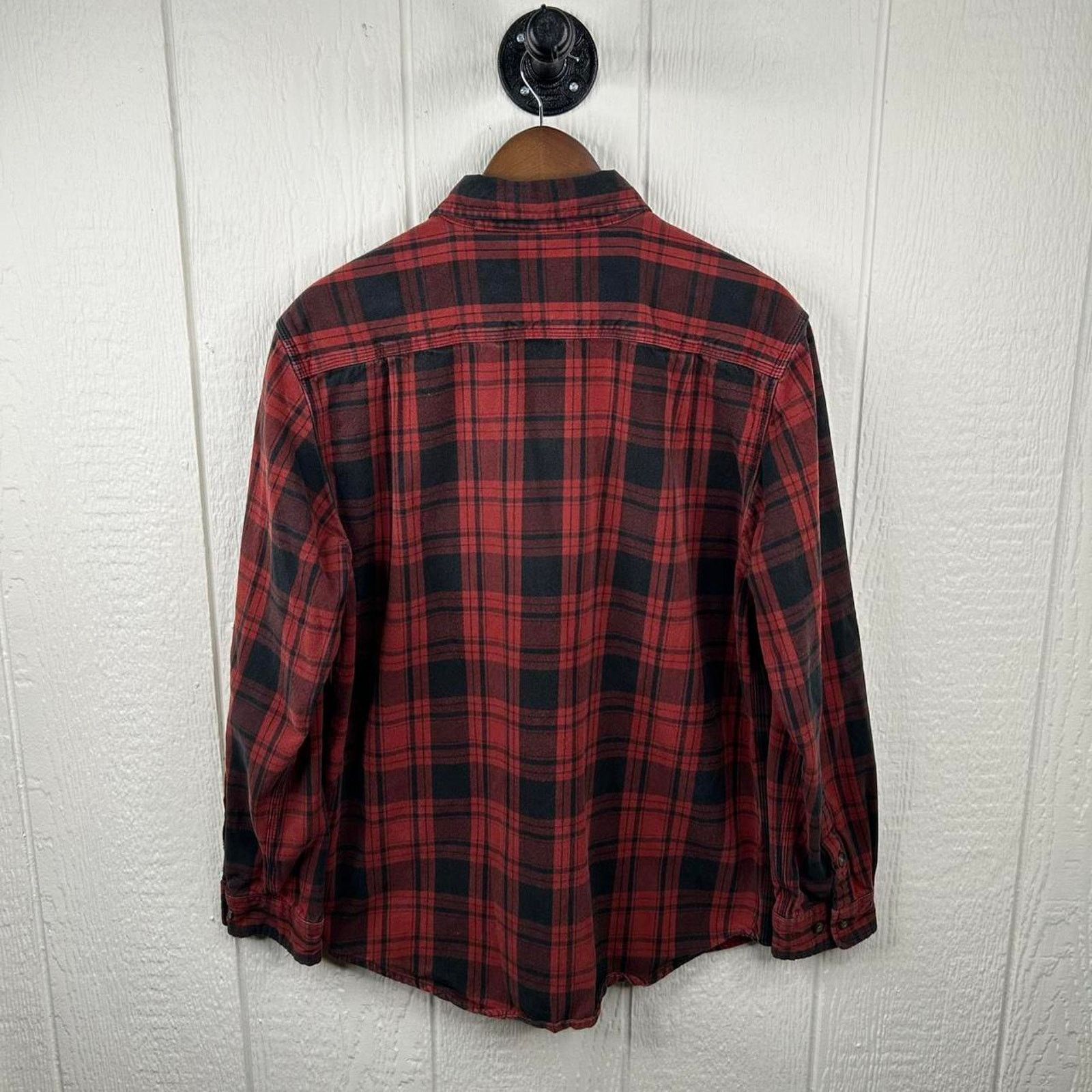 Carhartt Y2K Carhartt Plaid Red & Black Button-Up Flannel Medium Size US M / EU 48-50 / 2 - 2 Thumbnail